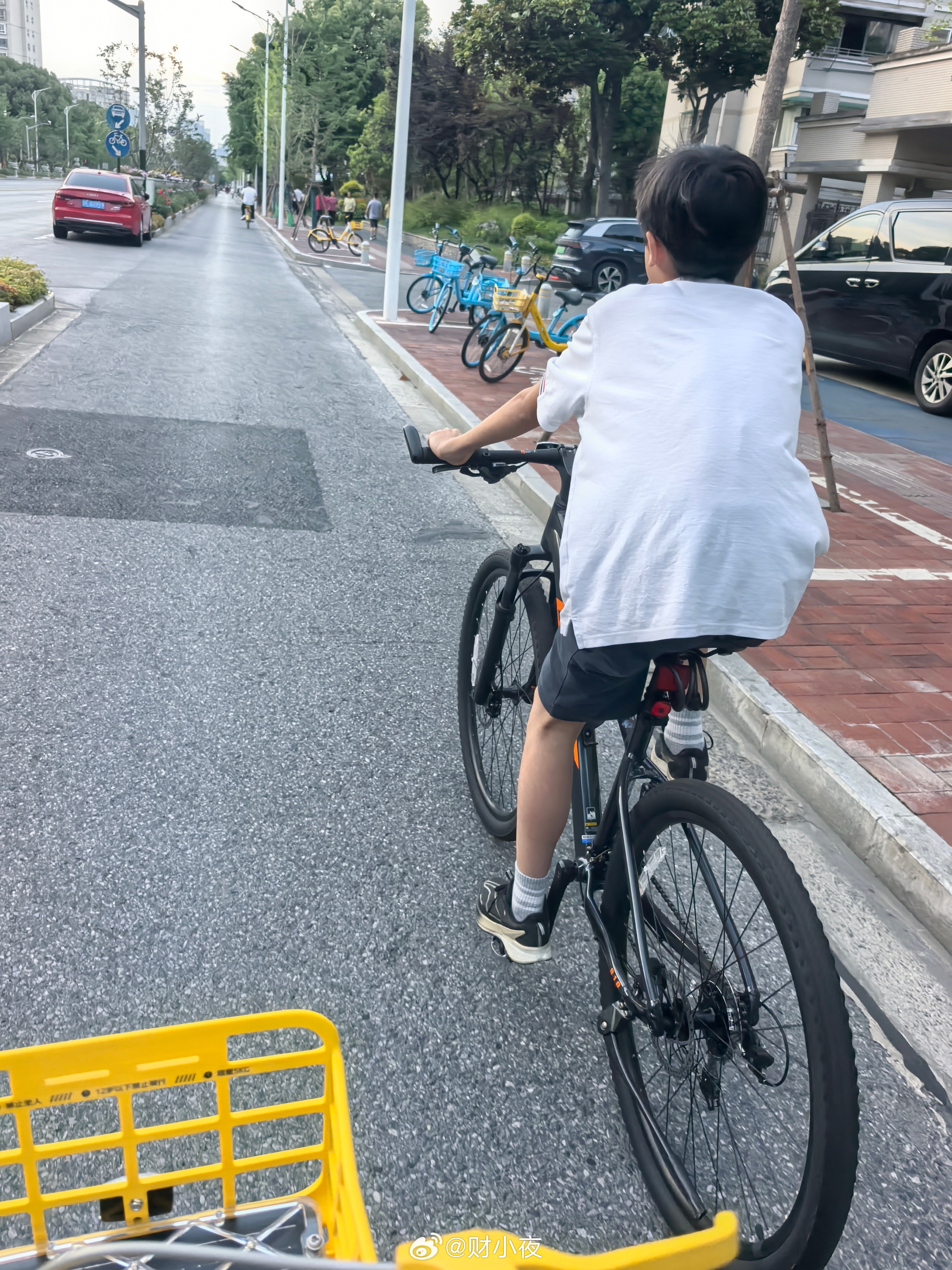 程序员为养生半年瘦20斤进抢救室想养生没错，但步子迈太大，容易扯着……身体。半年