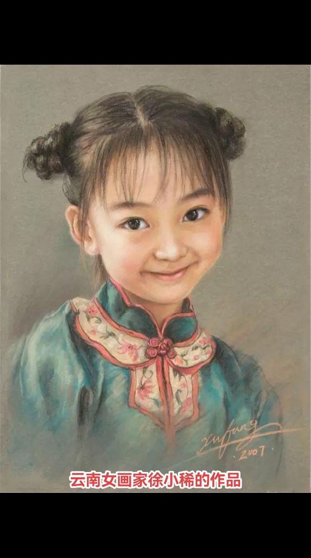 美女画家。徐小稀（1976年11月出生于云南昆明市），她的作品在当今浮躁的社会状态下，传递了传统、优雅、静美的回归。