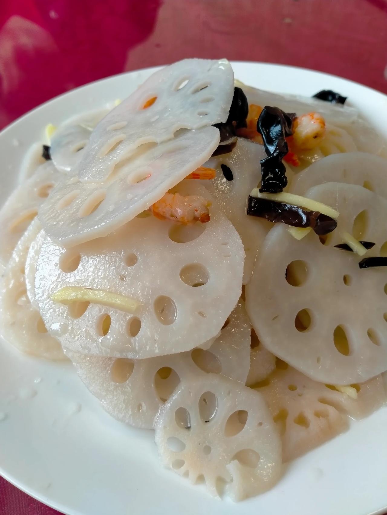 80年代最红火的坊子白干，让多少英雄尽折腰，好酒好酒，不醉不归，1块1毛钱一瓶，