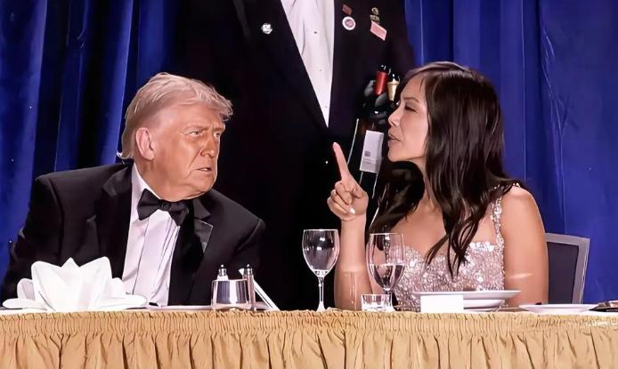 没想到，一场突如其来的枪击案让她全球爆红——就在枪响之前，在全美聚光灯的镜头之下