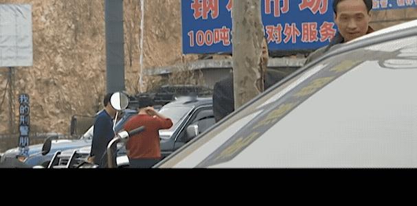 偶然间刷到一部剧，竟然是将近20年前在烟台拍的，完全在烟台取景，完全是烟台本土企