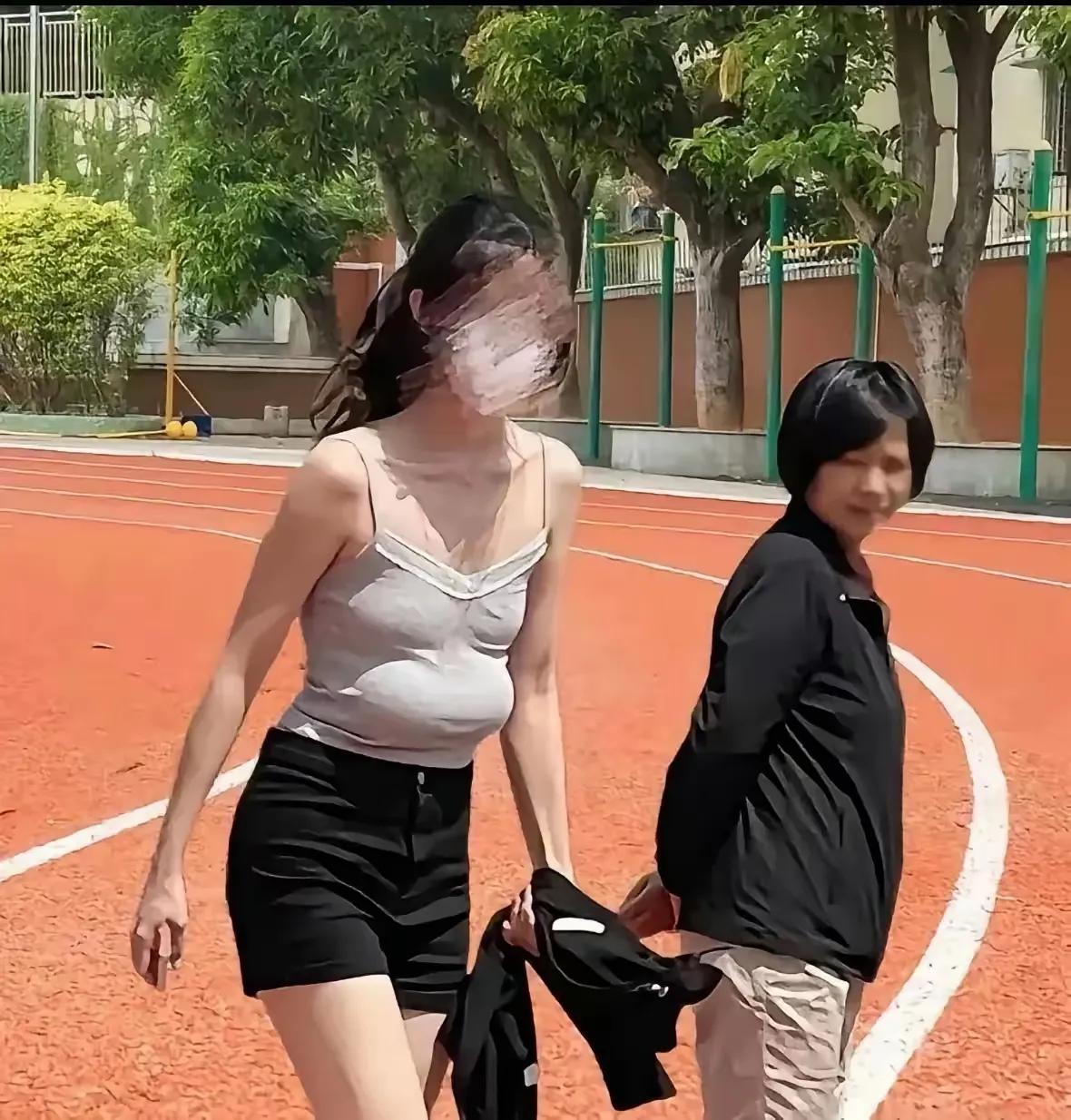 运动过量后“移”症。