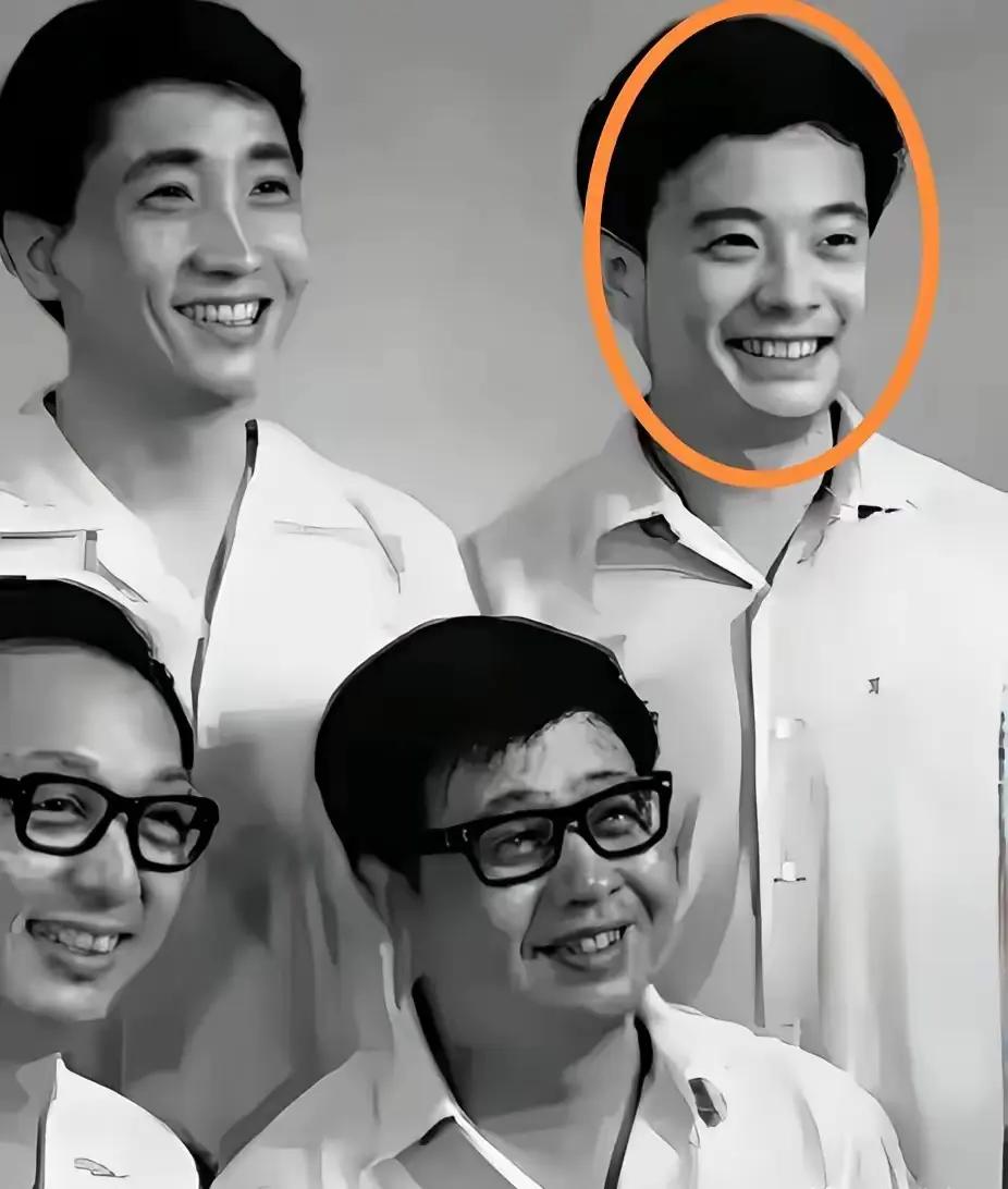 如今还有多少人能认识四位大师？[作揖][玫瑰]