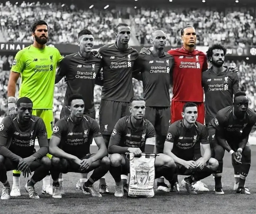 萨拉赫和罗伯逊将在赛季结束离开利物浦这意味着利物浦2019年欧冠冠军首发，仅剩范