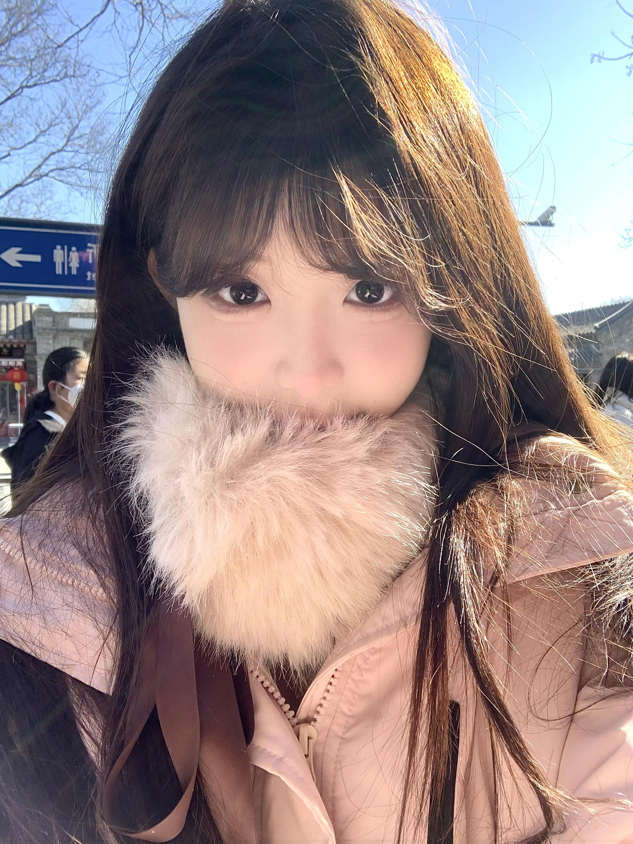 为什么还要偷看我的生活  离开我之后你不是已经得到你想要的自由和幸福了吗
