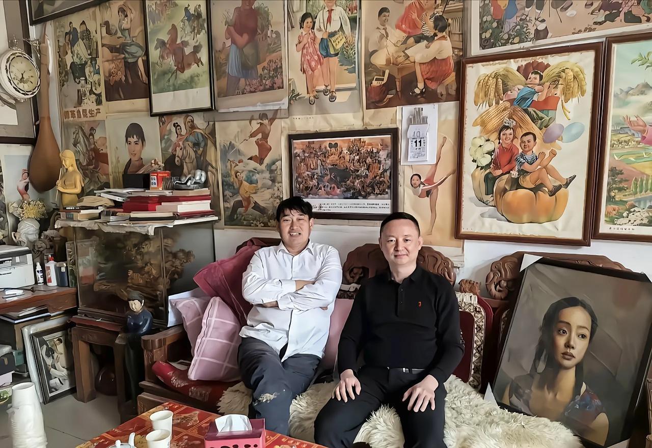 大衣哥有个特长，那就是唱歌好听，大衣哥有个特点，那就是家里乱
去过大衣哥家的人，