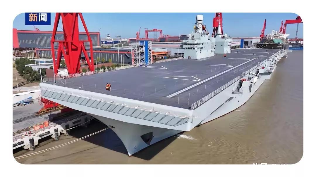 今天生日，虽然还没人来祝福生日快乐，但是恰好有两则好消息可以佐酒。一是电弹两栖攻