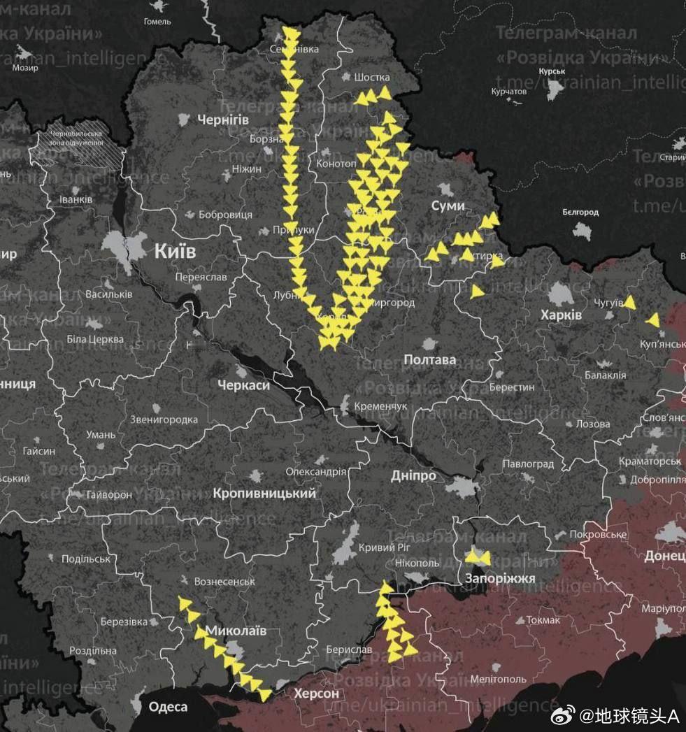 俄乌冲突 这是今天凌晨乌克兰部分空域的场景。当时图-95核160都还未起飞。最终