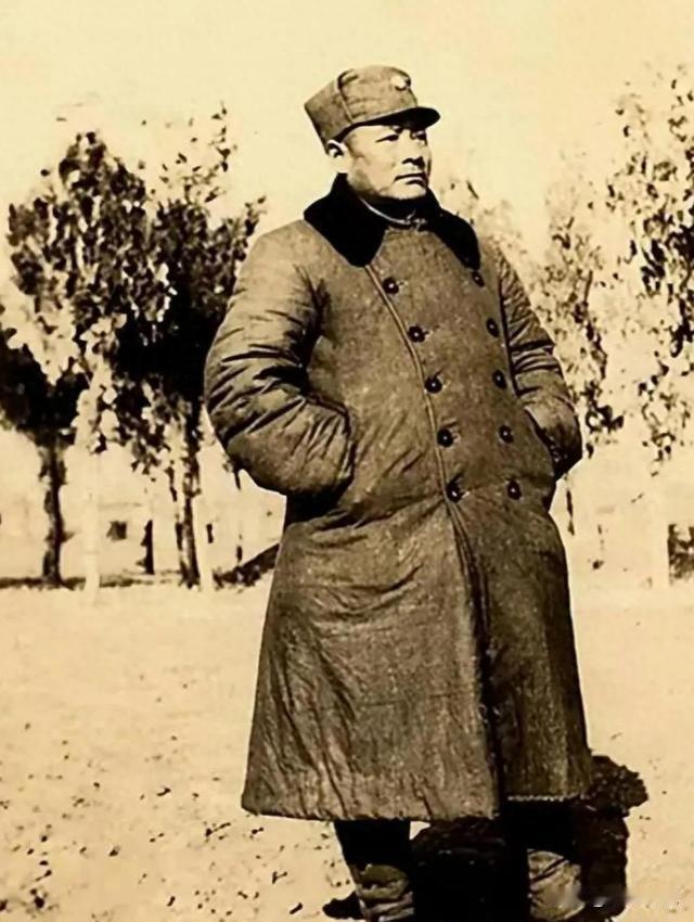半年集结七万抗日精兵，曾轰动全军，1955授衔为何仅评少将？
 
阅读此文前，诚