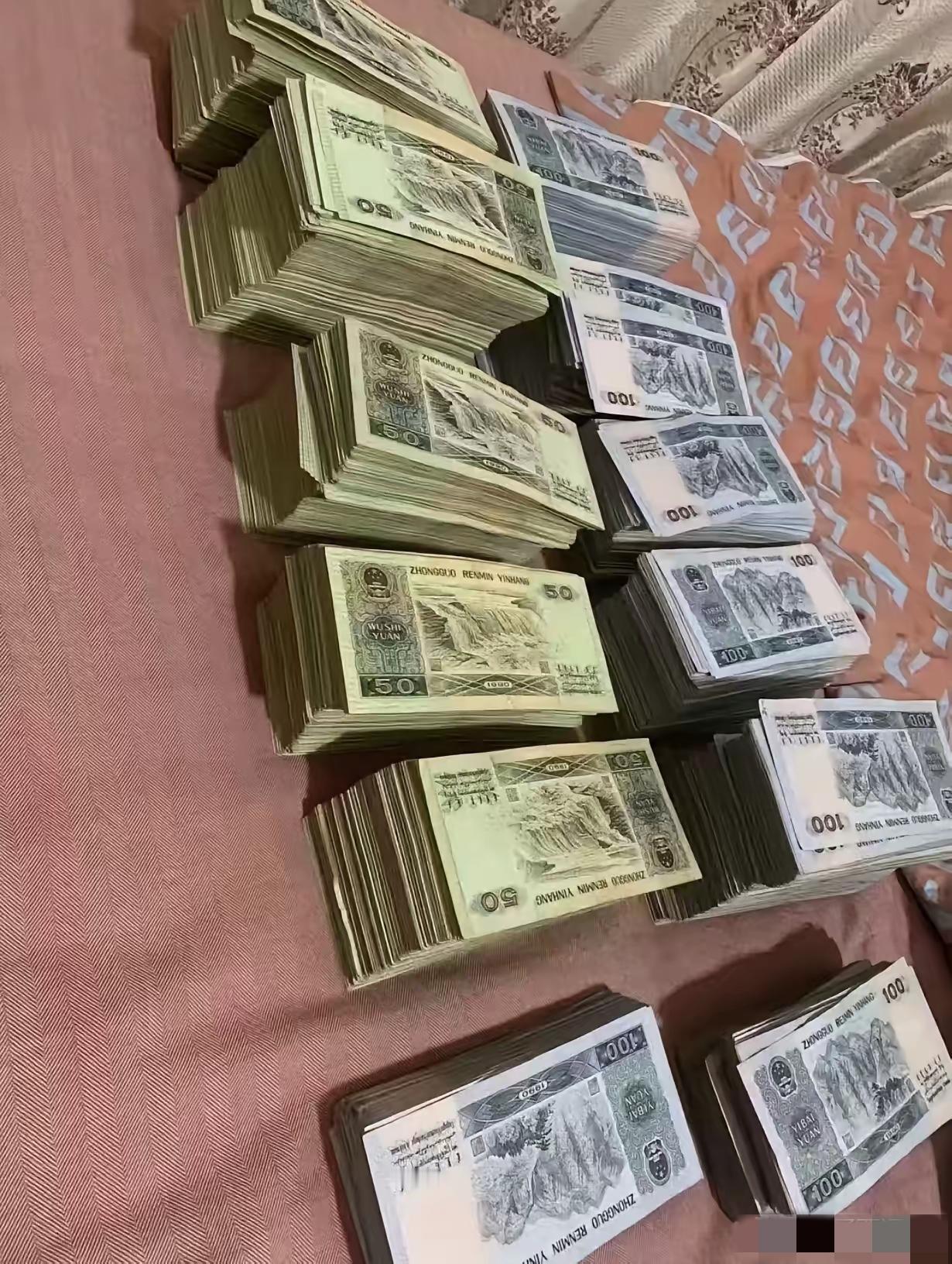 好奇！想问问，30年前这算是什么样的家庭？[what]