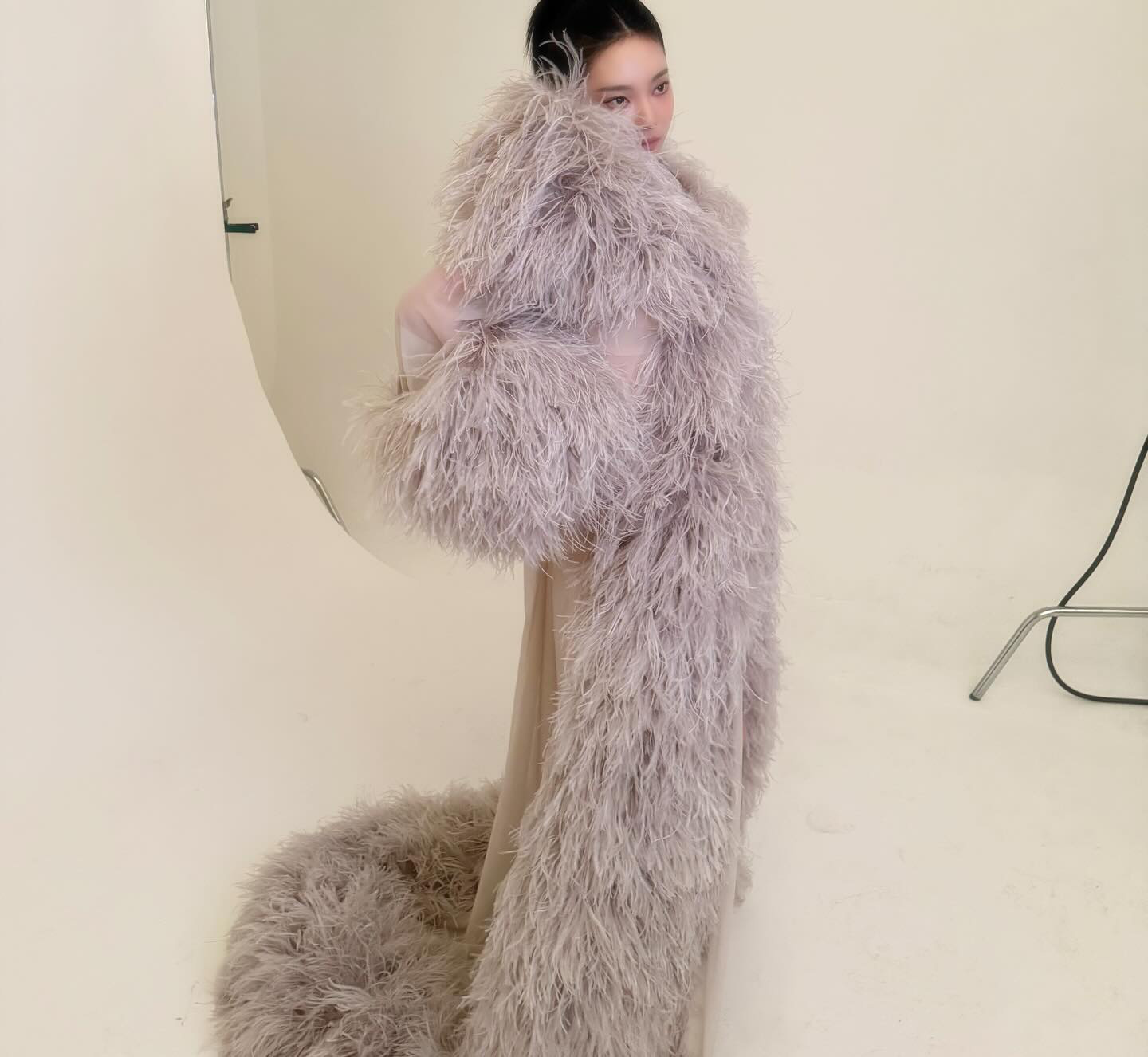 欢迎关注IG imnotningning哟 我家女神轻松完美的驾驭各种风格 宁艺