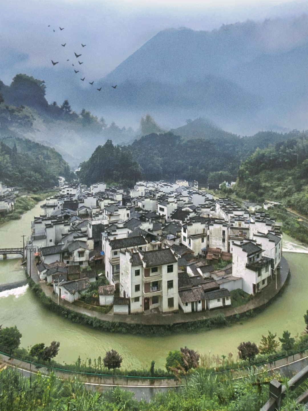 难以置信㊙️江西藏着中国蕞圆的千年古村