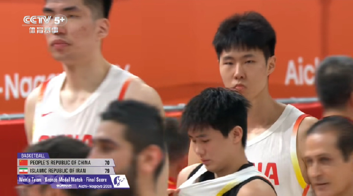 #中国男篮亚运会第四名##中国男篮不敌伊朗男篮# 全场比赛结束，中国男篮在亚运会