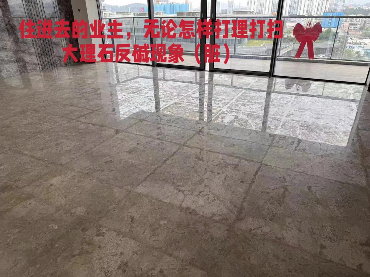 东莞豪宅鹏瑞天玥被业主投诉了！
我们期待了两年多的房子收楼了！呈现的是，以次代好