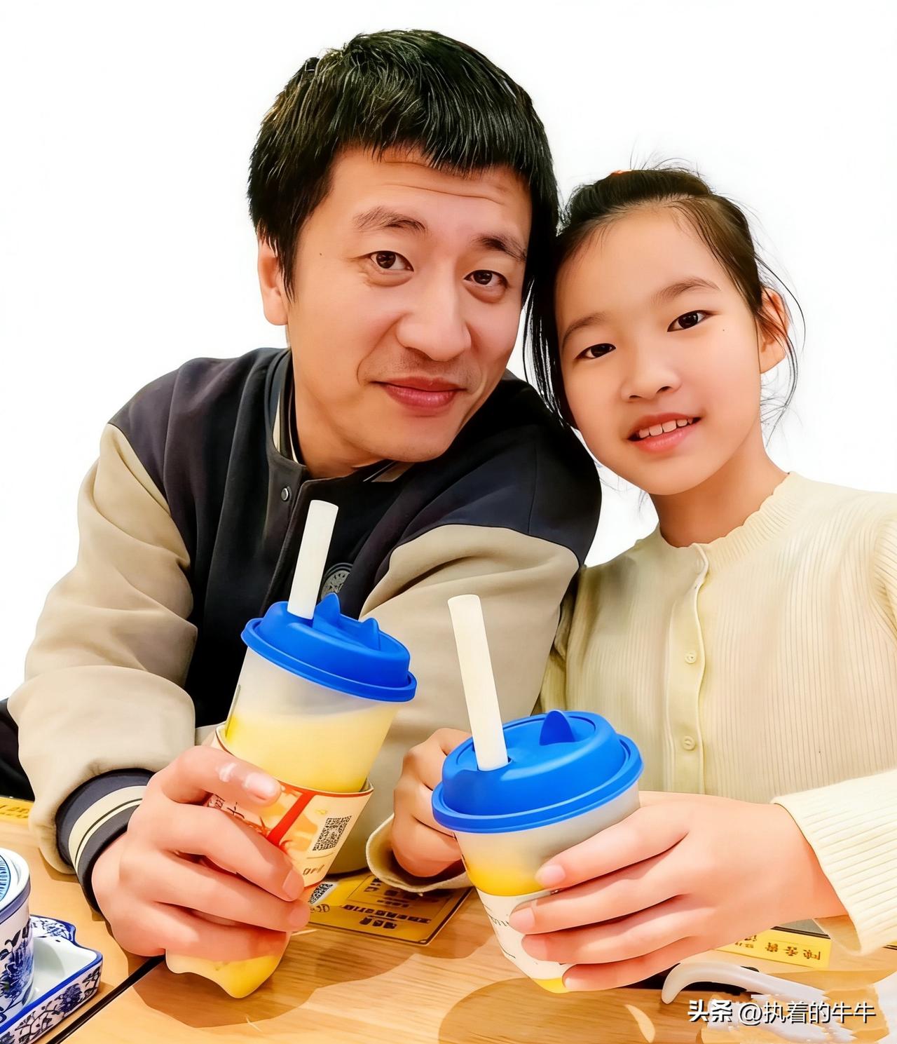 11岁，张姩菡（zhāng niàn hàn)

姩为佳人，菡为清荷，一看就是被