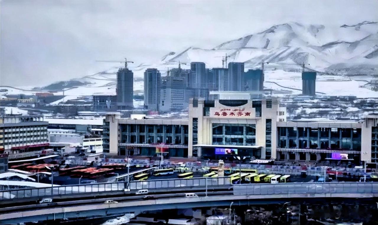 1984年4月11日乌鲁木齐两位教师赴北京受奖。
    1984年4月11日，