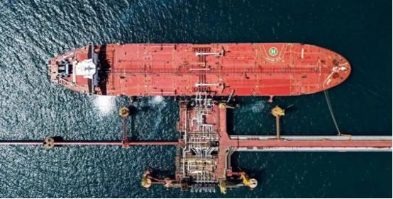 装钱的麻袋都不够了！俄罗斯每天多挣500亿，四年战争，一朝回血
 
俄乌冲突爆发