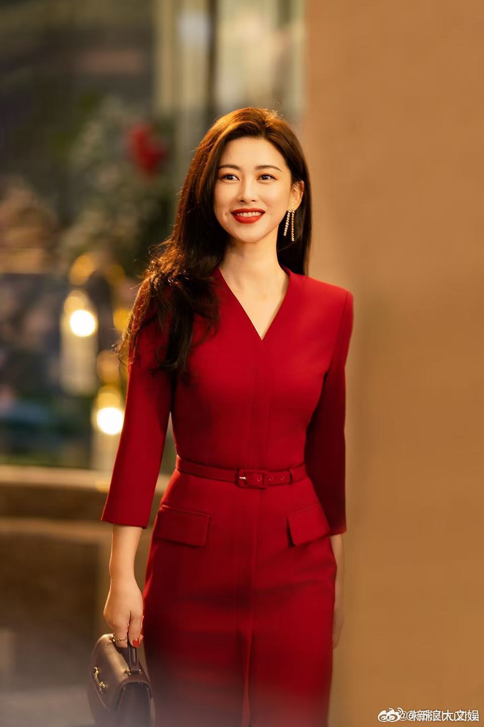 朱珠 我知道自己不是大美女朱珠说伪独立是对女性的审判 微博演员观察企划《镜头之外