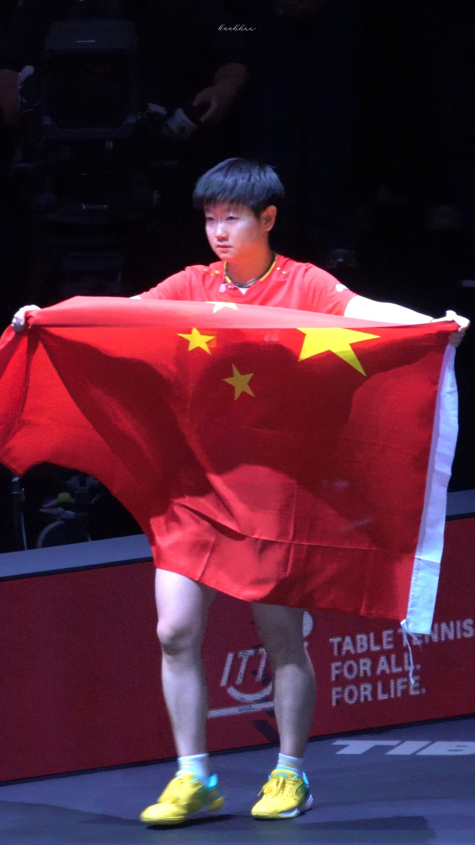 omg才发现两张震撼美貌的国旗图🥹🇨🇳 