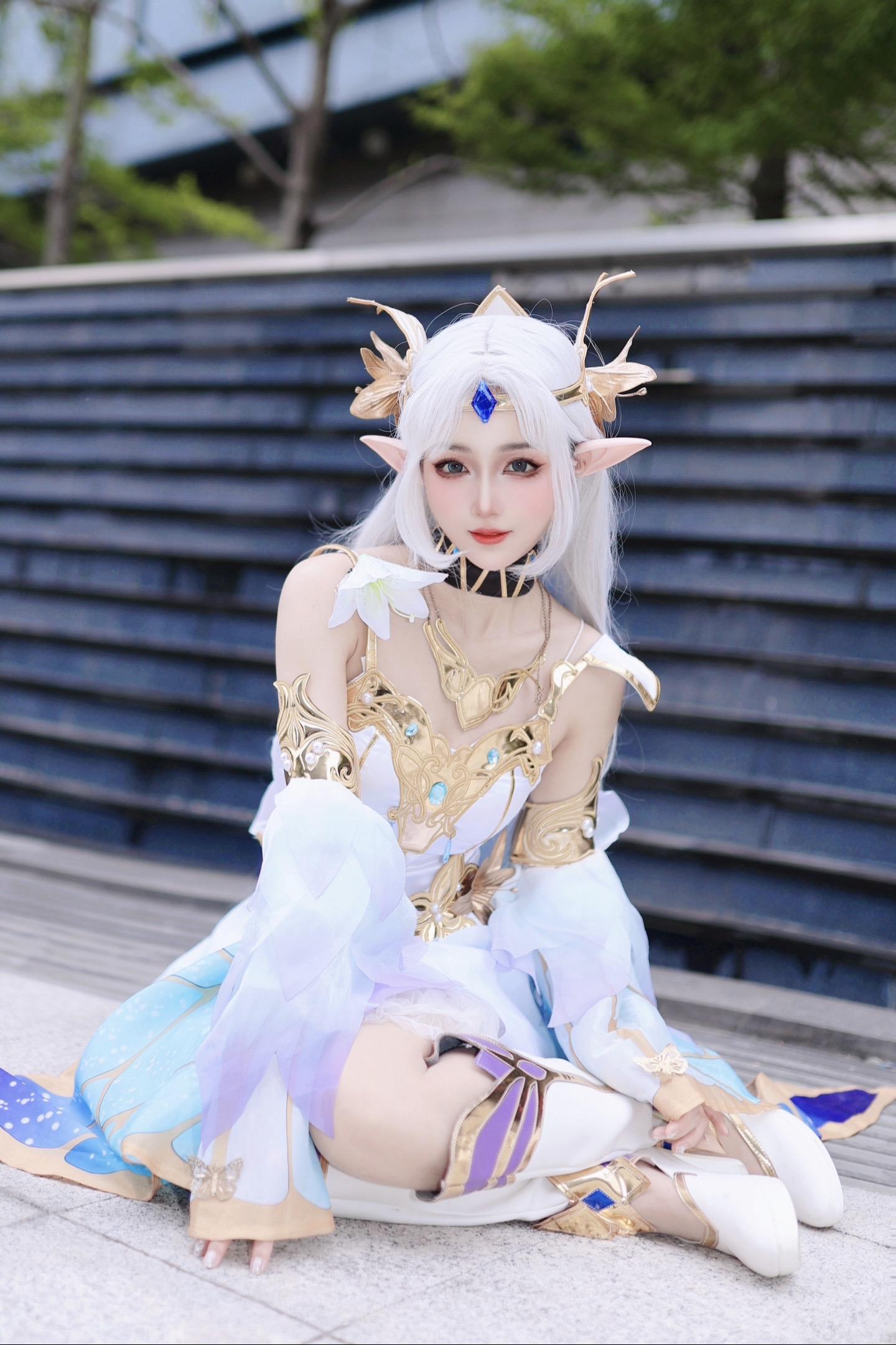 做你的仲夏夜，一关机就永别的电子蝴蝶。  🧚‍♀️：江江