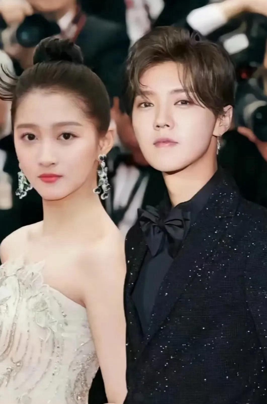 我有预感，鹿晗，大概是关晓彤这辈子，找到的最优秀的另一半了。无论是颜值，财富，名