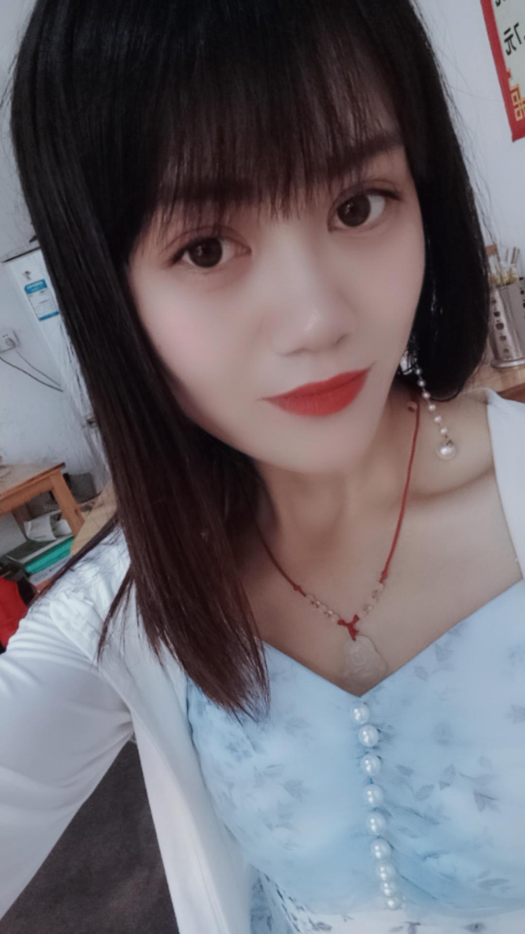 跌跌撞撞来到30岁，才发现20和30不是只隔了十年，而是人的一生。20...