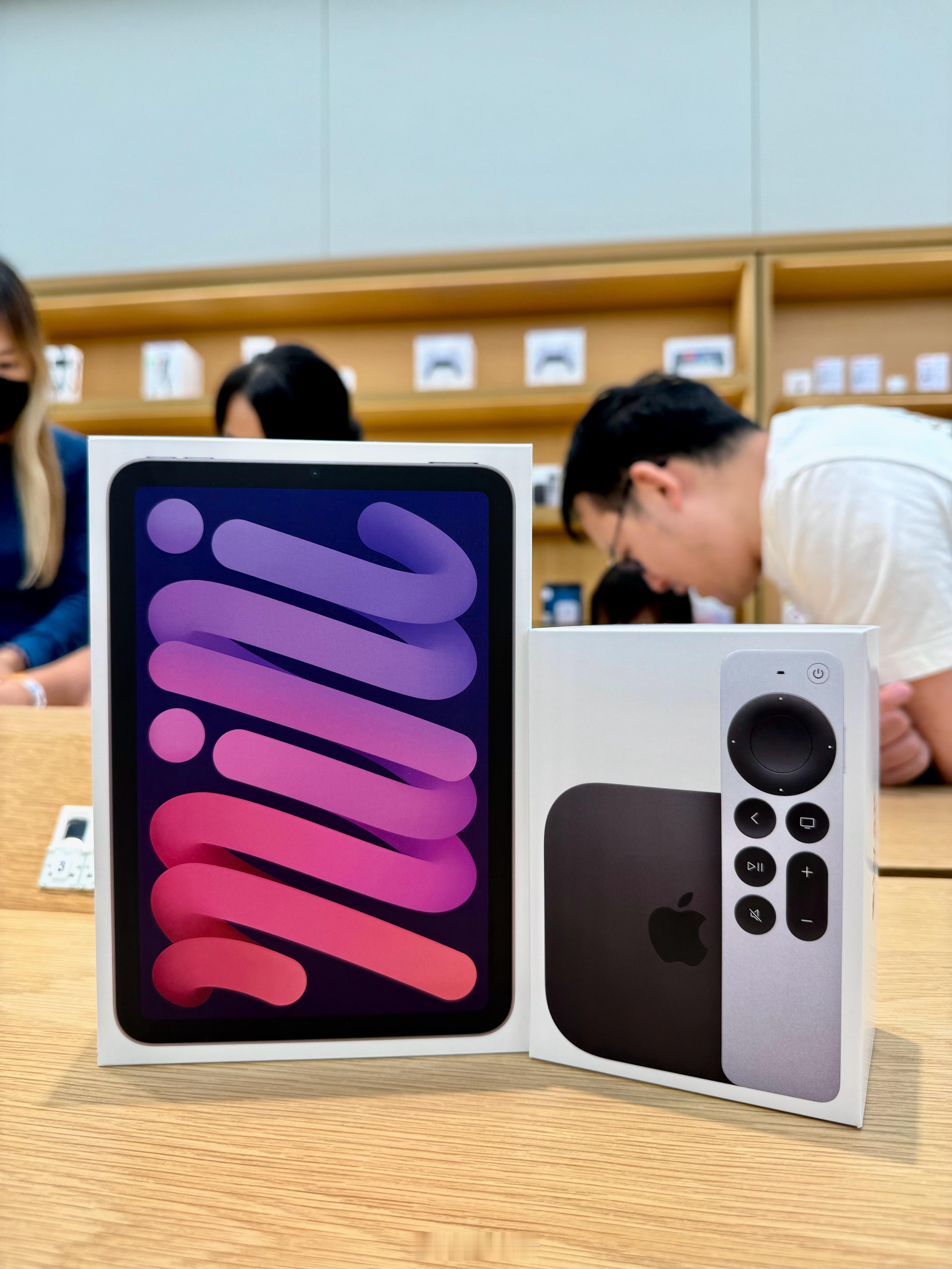 入手Apple TV，以后再也不买国行了，永别👋🏻  ​​​