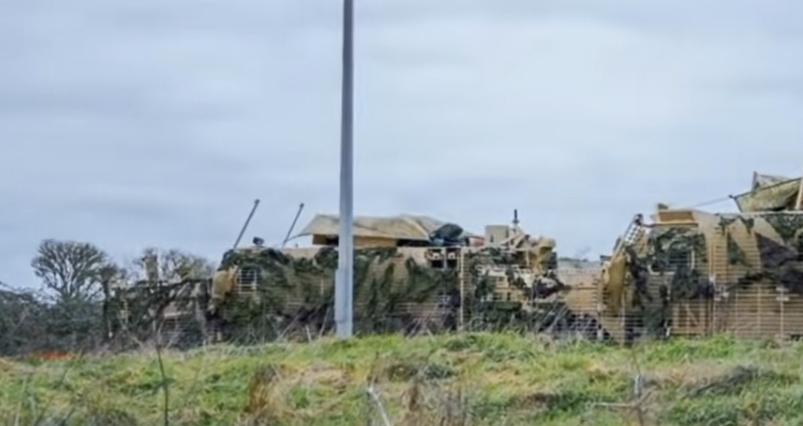 美军继续向叙利亚过渡政府移交军事基地，2026年3月14日，叙利亚过渡政府国防部