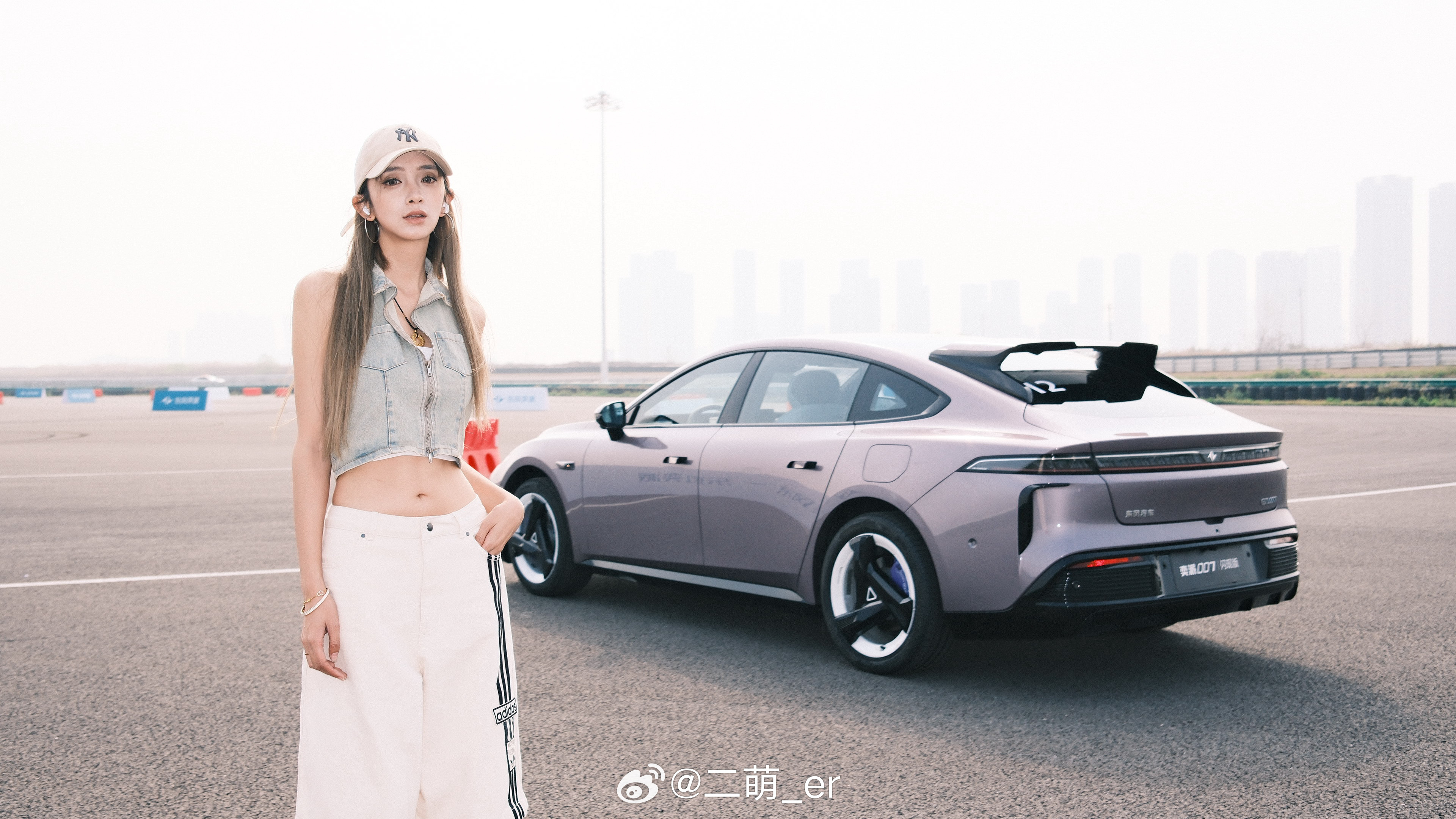 武汉真的太暖和啦奕派eπ007 武汉·武汉国际赛道