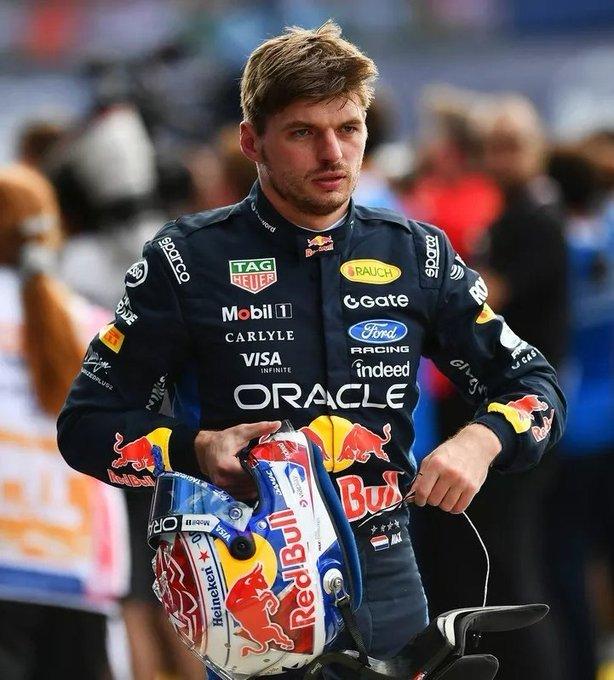 F1车手市场最重磅的消息，维斯塔潘与红牛续约至2030年底。合同细节还没公布，估