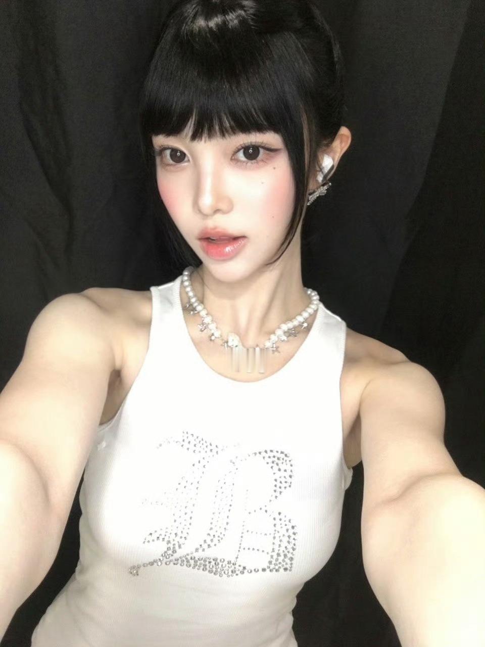 ian臂力拉爆男豆 