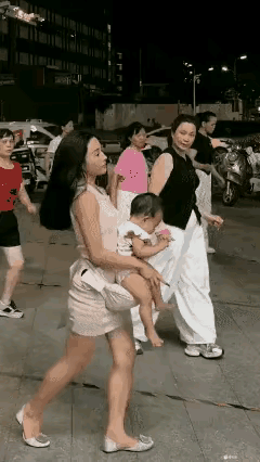 舞王即将“诞生”