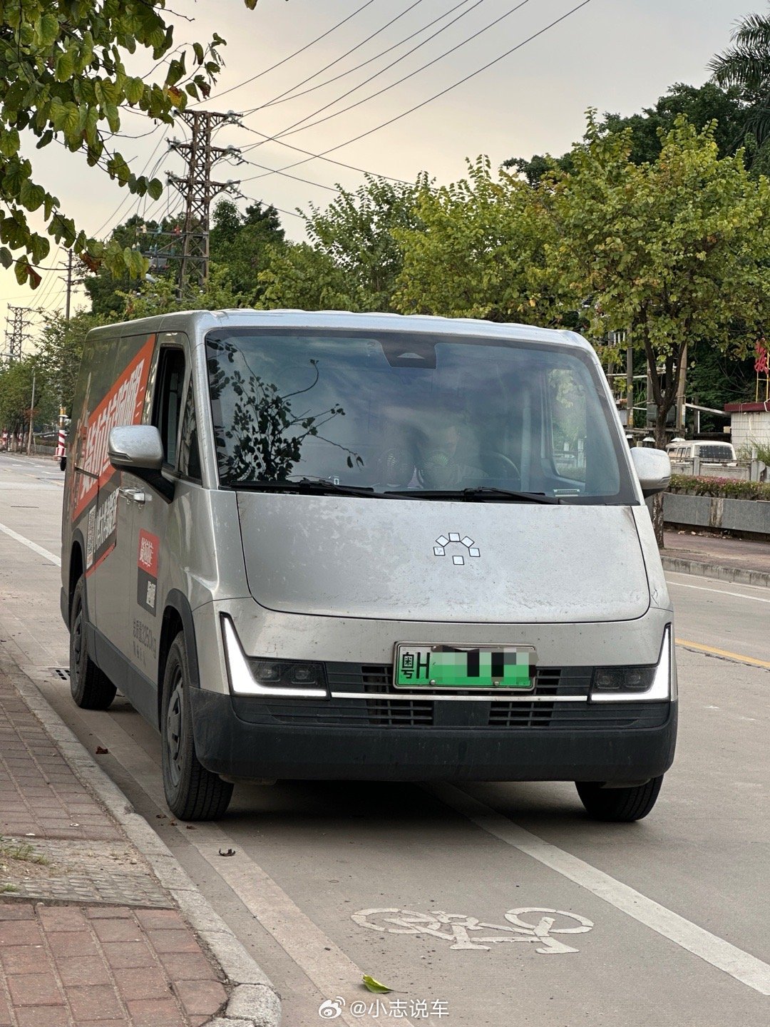 最近看到很“奇葩”的货车～[允悲]​​​