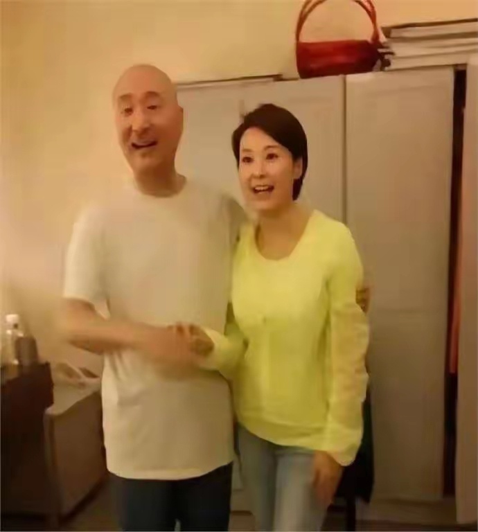 在当下的娱乐圈中，比他们俩还干净的有几个？ 