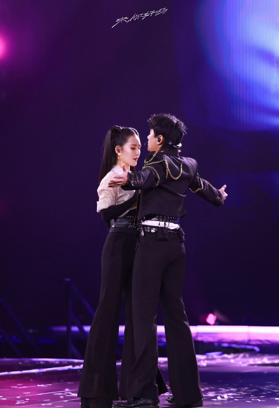 张杰歌迷会 愿我们莫忘来时路爱杰哥也爱他的家人 