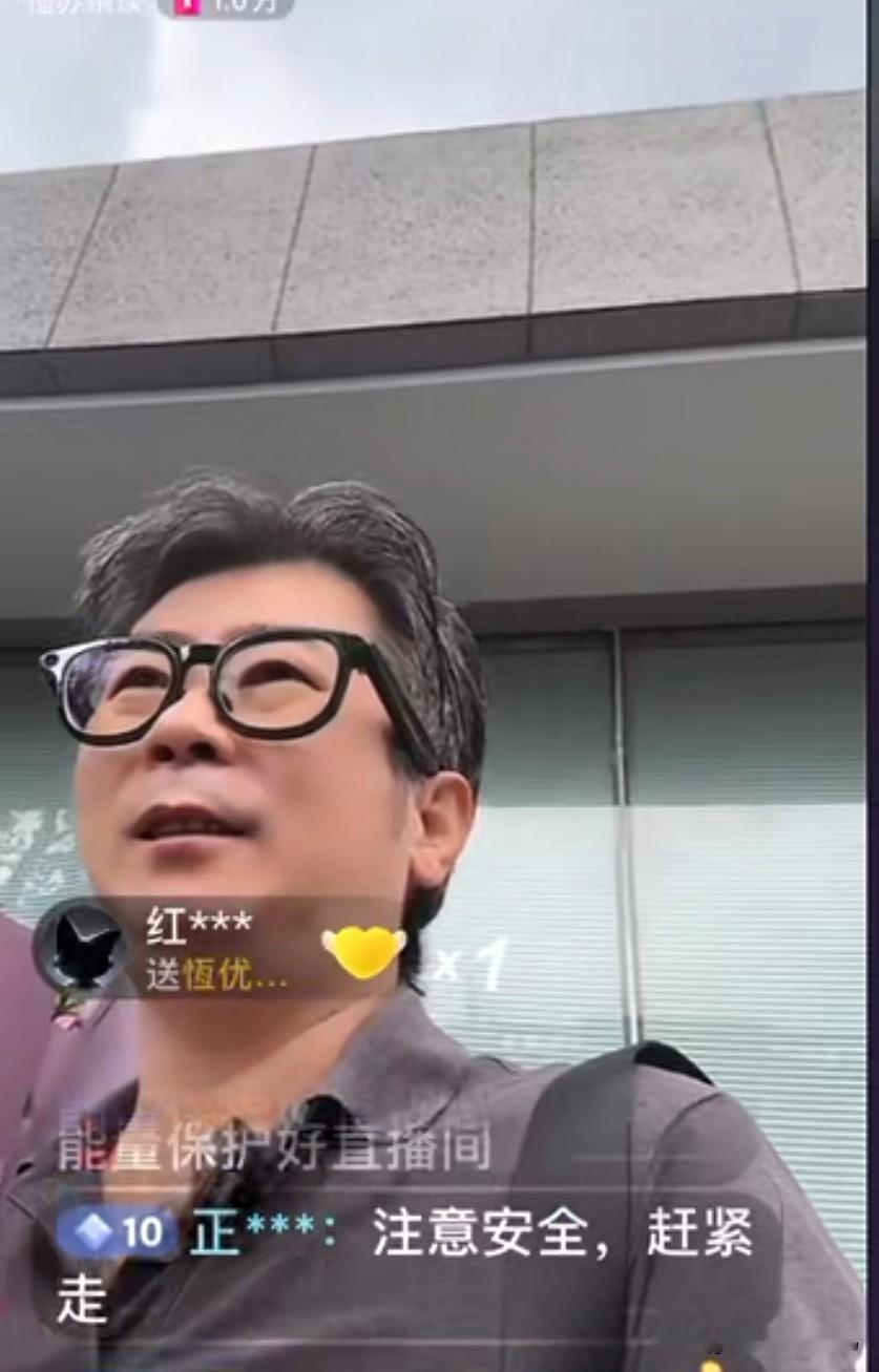 4x7就是一场没有硝烟的战争，各方势力粉墨登场，正义与非正义的较量从未停歇。而恒