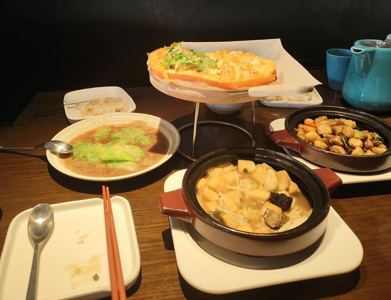 旅行途中的那些美食
旅行的快乐，真得需要放慢速度。旅行的快乐，真得离不开美食的参