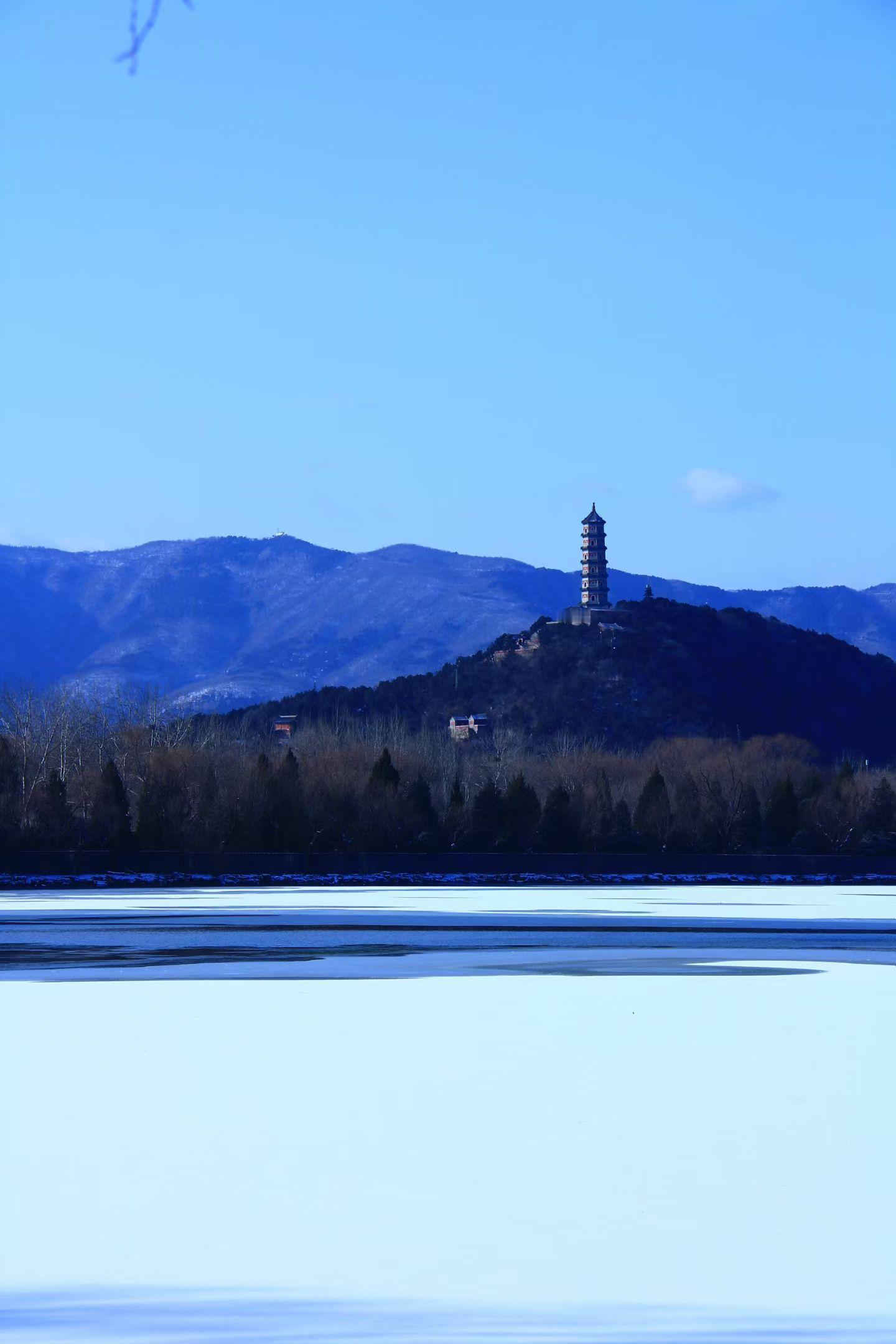 都在看故宫雪景其实颐和园大雪初晴也很美 