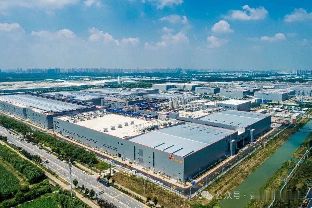 悦达起亚扎根盐城二十余载，累计销量突破675万辆，整车出口覆盖全球89个国家和地