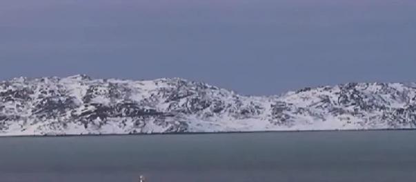 美帝对格陵兰岛的出价，已经到7000亿美元了，感觉丹麦已经开始动心。这叫怂吗这是