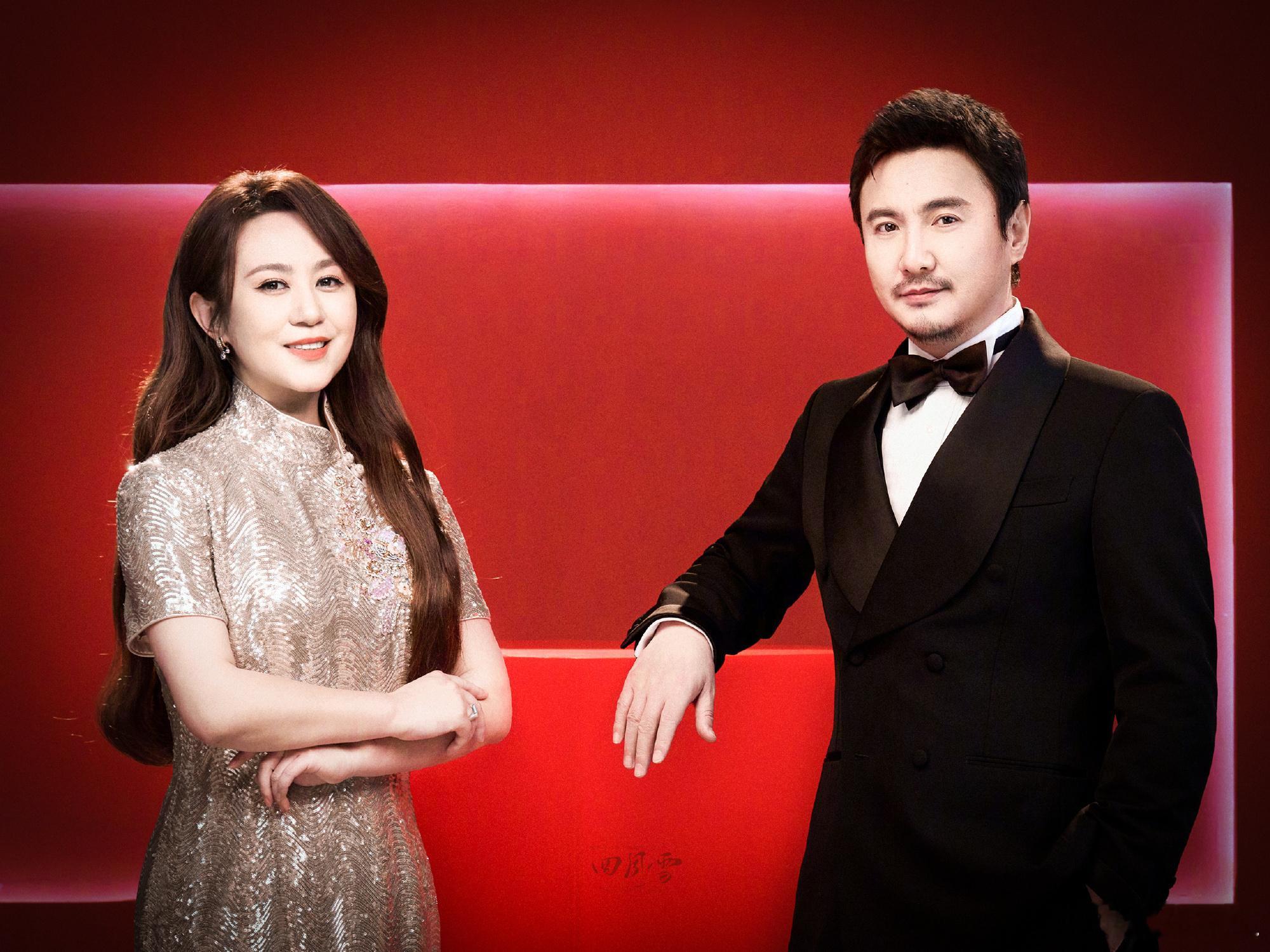 沈腾马丽 给机器人打广告 