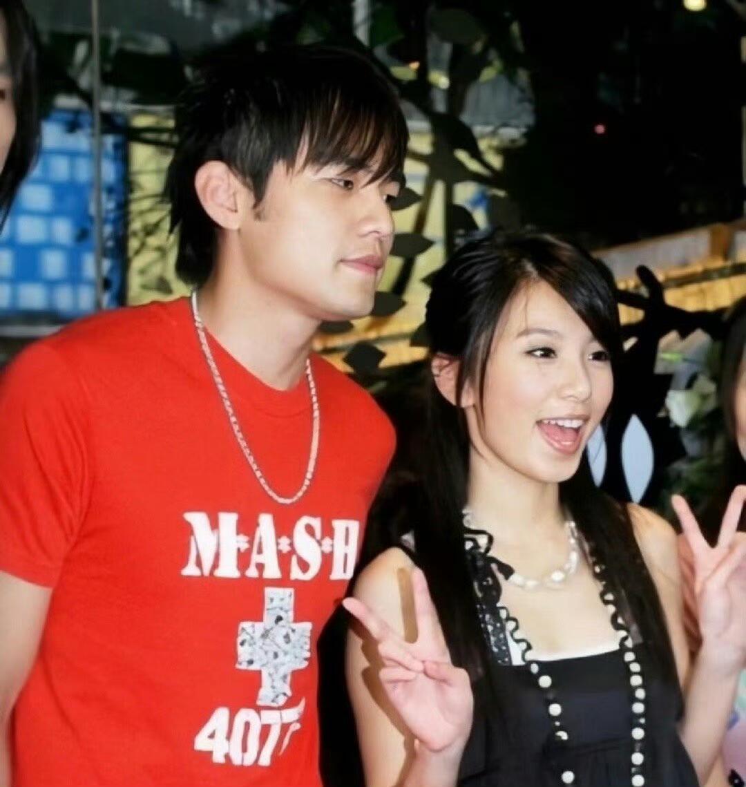 周杰伦田馥甄曾一起去英国游学周杰伦与田馥甄情感成为全网热议的过期糖某博主通过解析