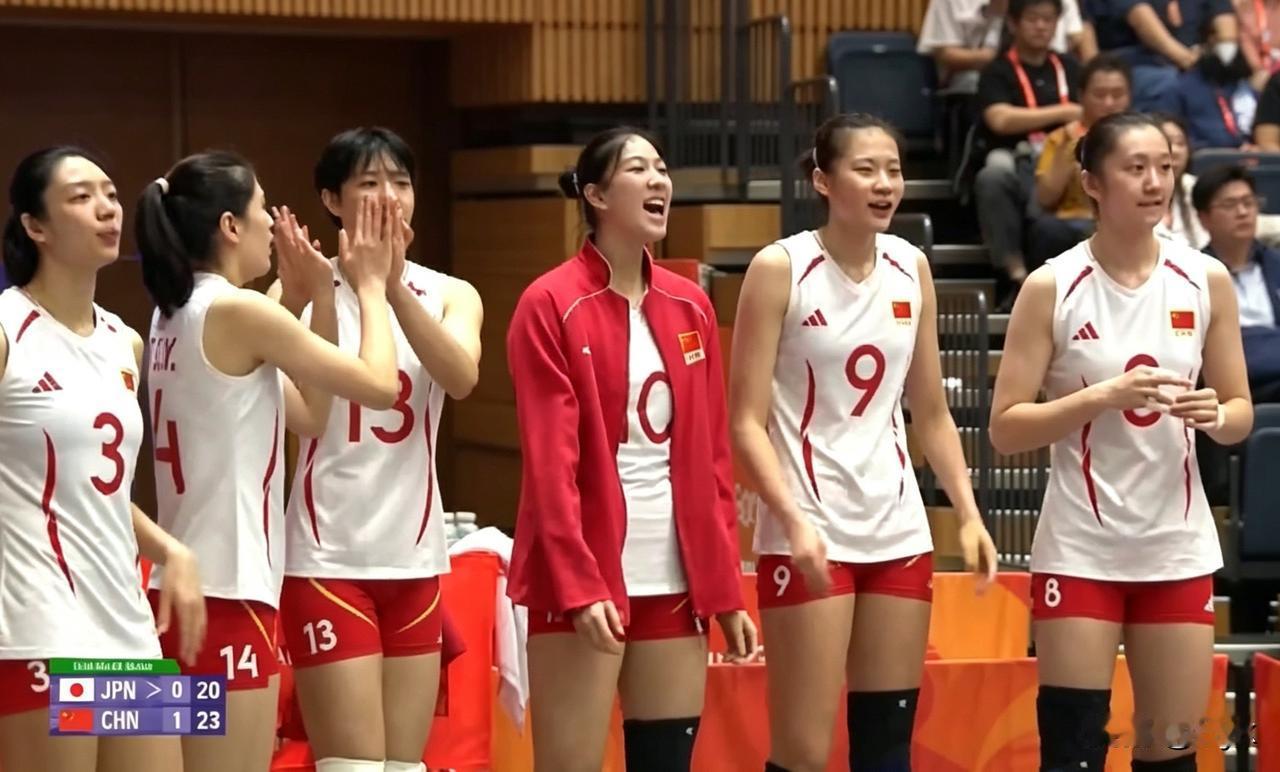 恭喜中国女排3:0横扫日本，拿下亚运会女排金牌！

这场决赛，每一分都看得人心潮