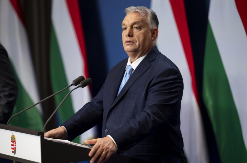 欧盟总理“反水”，欧尔班当着美国的面放话：中国根本打不赢！

匈牙利总理欧尔班，