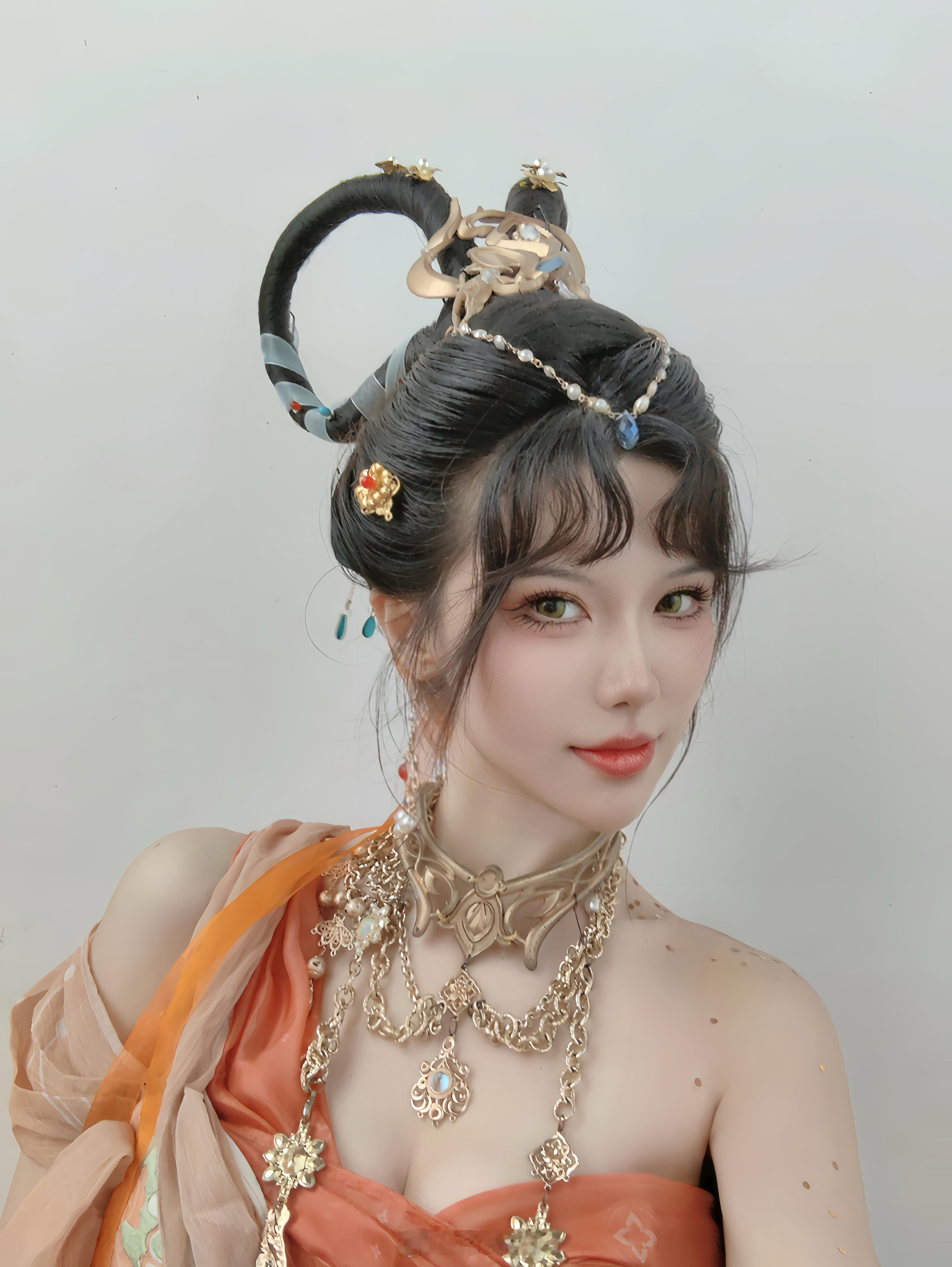 诶？骗人的吧 这个版本又不出鸿音吗？​为什么为什么 又遛我们开服等鸿音的玩家👊