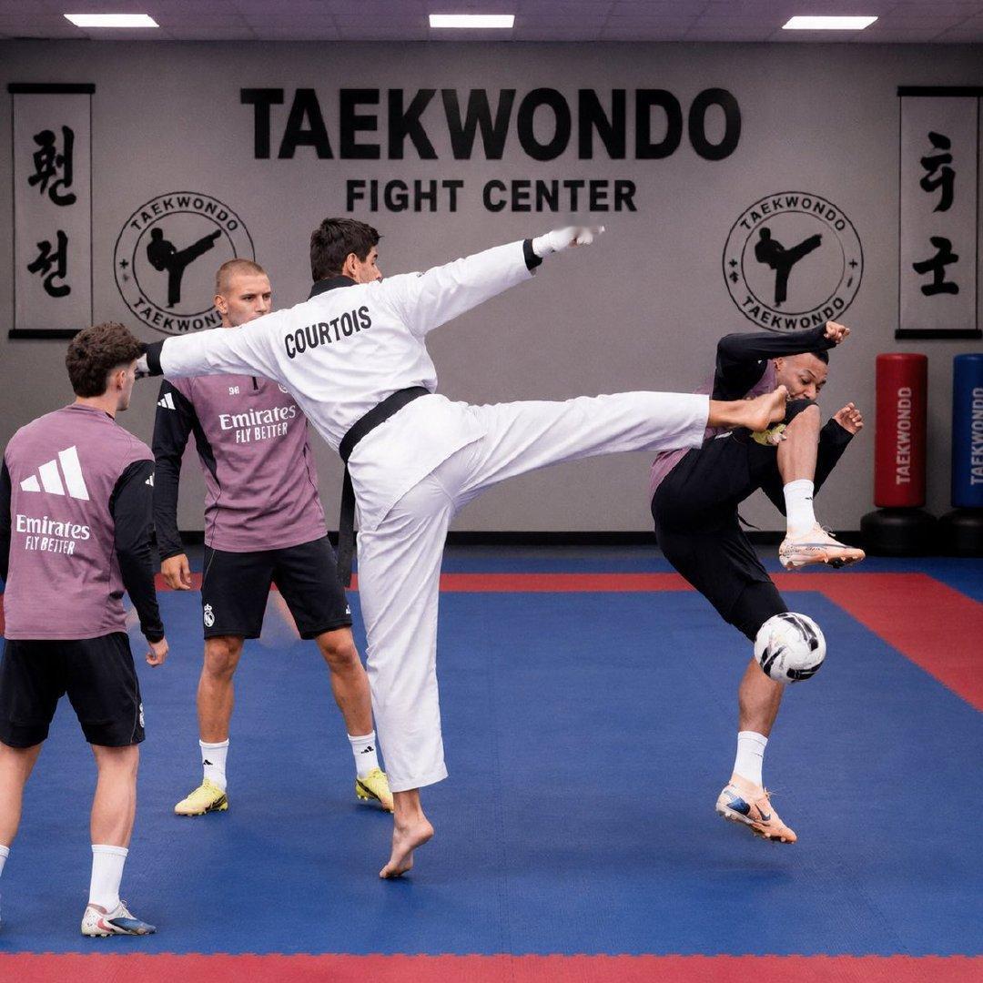 库尔图瓦 x 姆巴佩AI图流出。😅🥋halamadrid