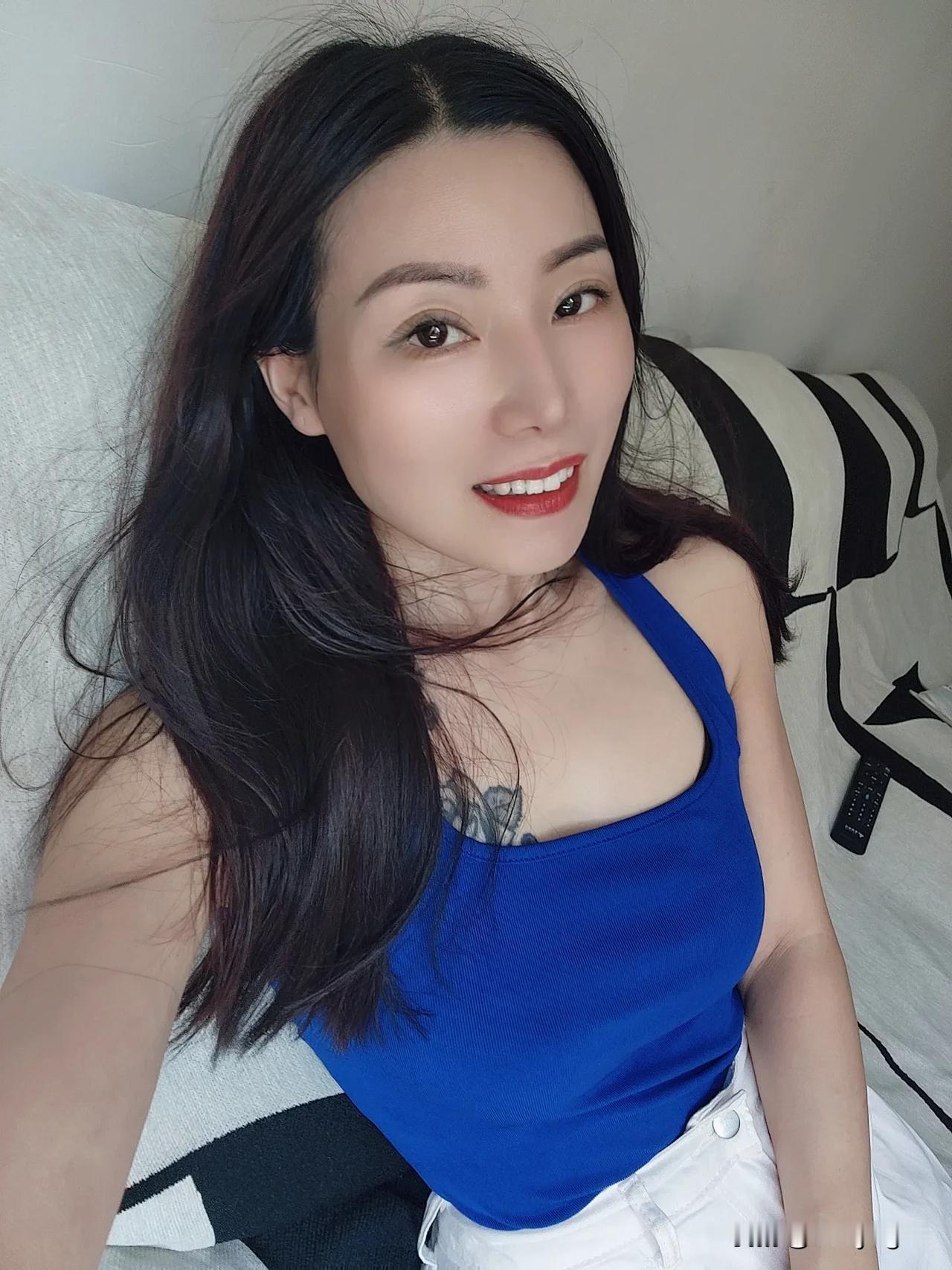 时间过得好快喔，后天就要回深圳喽！自恋走起怎么舒服怎么来