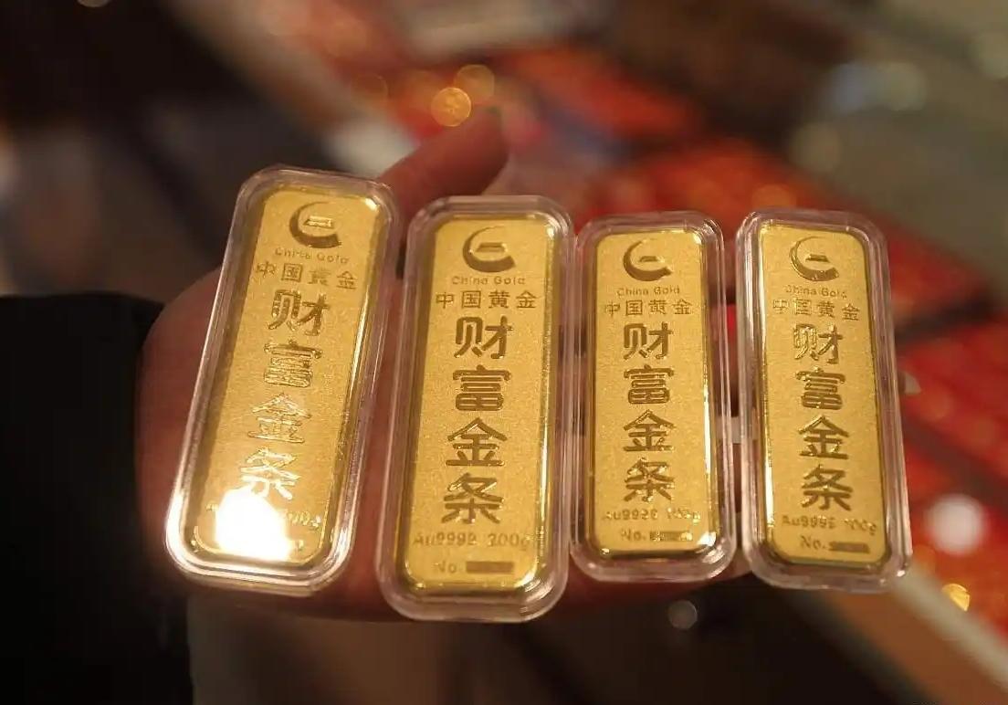 又好笑又后怕！
20克金条只想卖100元。
你知道接下来会怎么样？

近日，山东