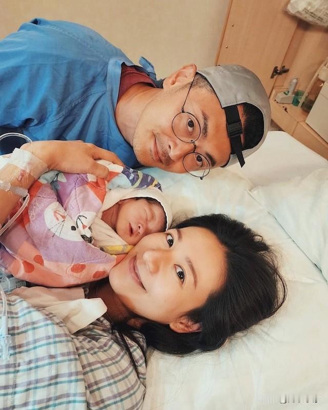 江若琳相隔七年复出乐坛出新歌　获天后谢安琪留言力撑：支持你
36岁江若琳（Ela