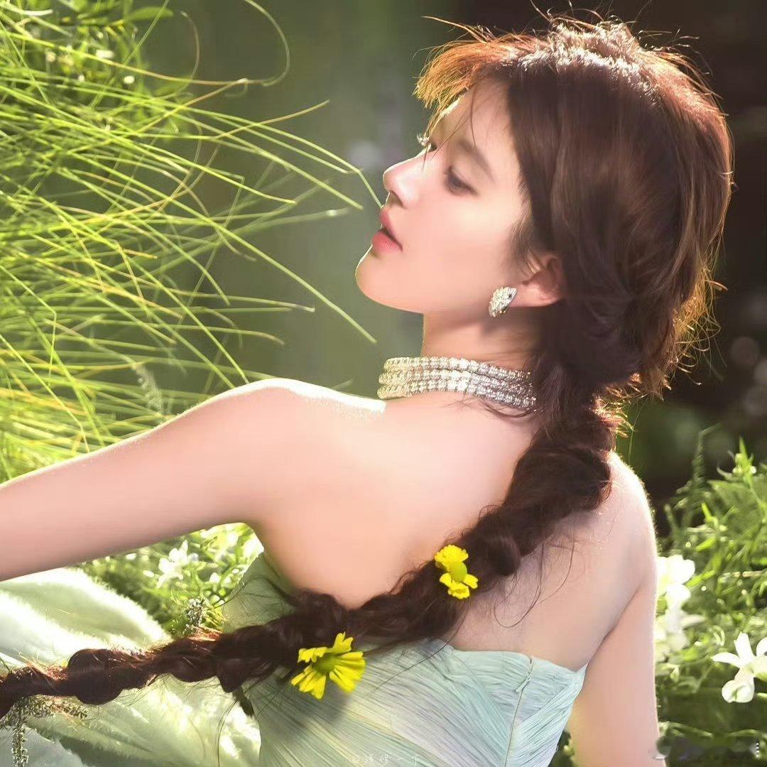 赵露思赶上鞠婧祎了吗 ​​​